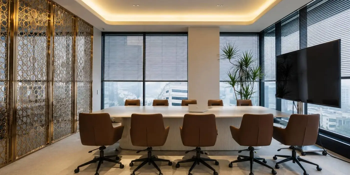 Real-shot pictures of Oman Office