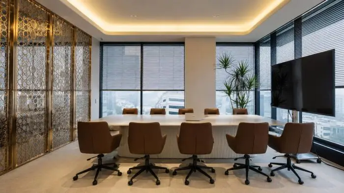 Real-shot pictures of Oman Office
